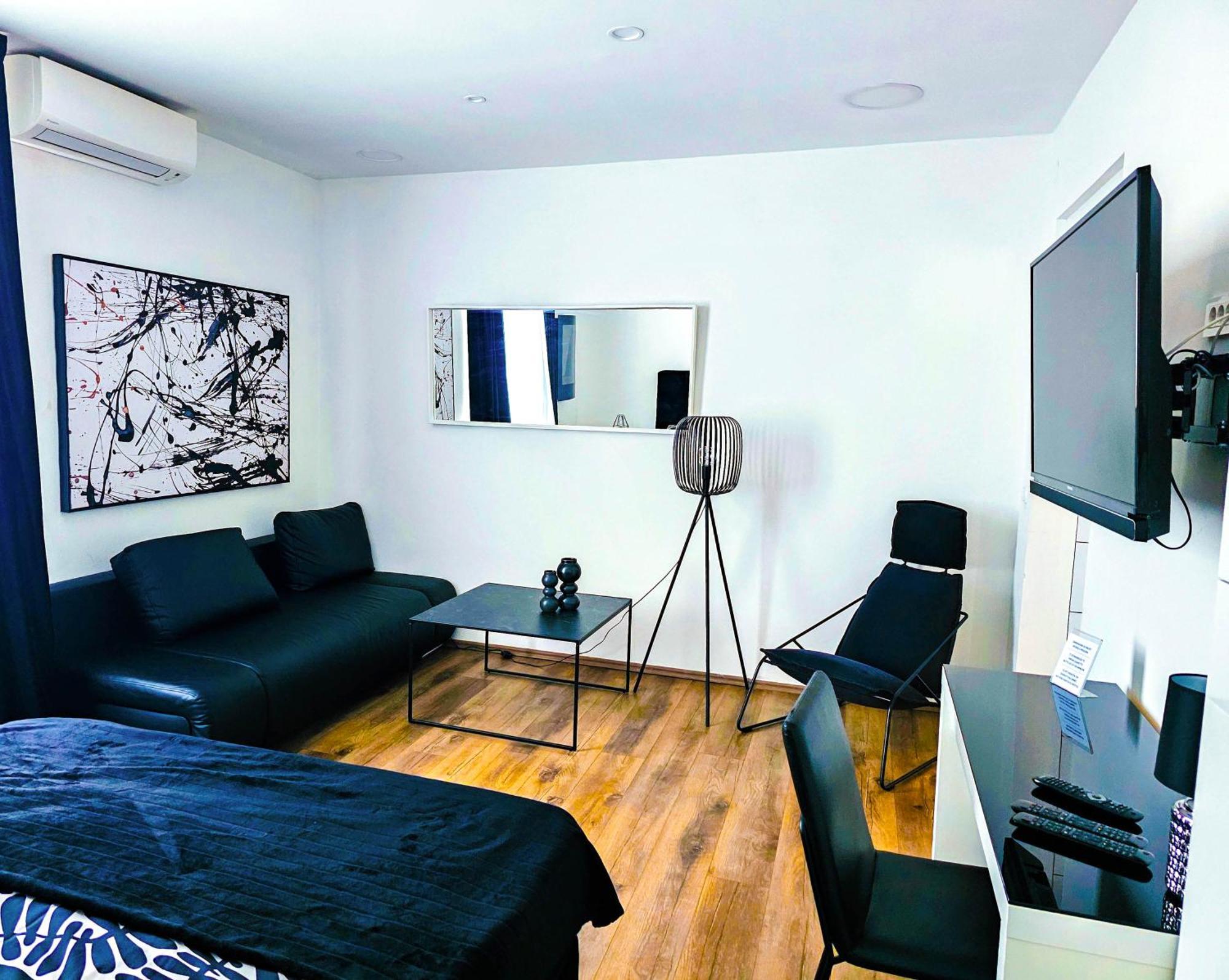 Octagon Main Square Apartment Zagreb Exterior photo